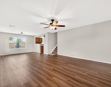 4115 Sand Ripple Lane - Photo Thumbnail 36