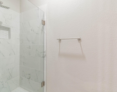 10210 Berrypatch Lane - Photo Thumbnail 19