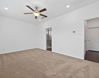 16108 Dockside Street - Photo Thumbnail 18