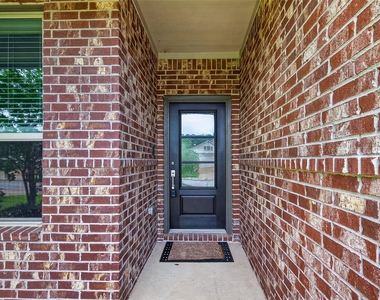 16108 Dockside Street - Photo Thumbnail 1