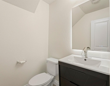 6810 Cortenridge Lane - Photo Thumbnail 6