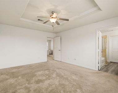 6810 Cortenridge Lane - Photo Thumbnail 22