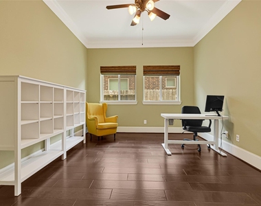 28639 Rolling Ridge Drive - Photo Thumbnail 9