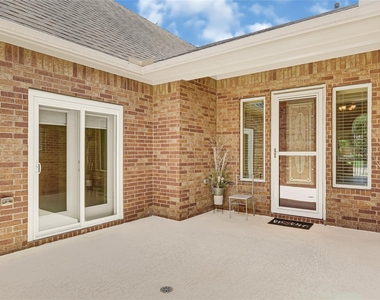 28639 Rolling Ridge Drive - Photo Thumbnail 3