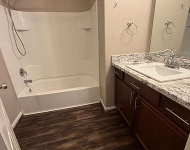 2023 Lost Pine Court - Photo Thumbnail 5