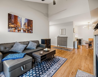 1860 White Oak Drive - Photo Thumbnail 4