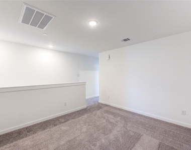 11910 De Carvalho Lane - Photo Thumbnail 13