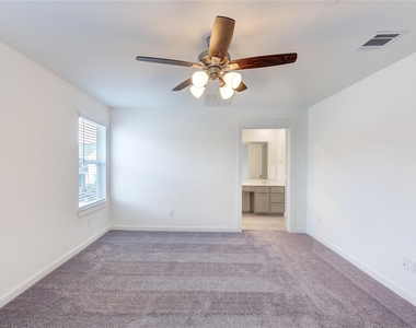 11910 De Carvalho Lane - Photo Thumbnail 18
