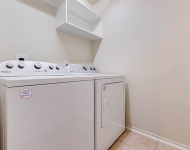 13106 Peppergate Lane - Photo Thumbnail 11