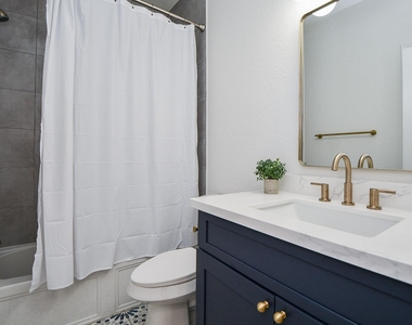 18 Hadlock Pl - Photo Thumbnail 27