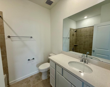 22142 Ingham Bluff Lane - Photo Thumbnail 4