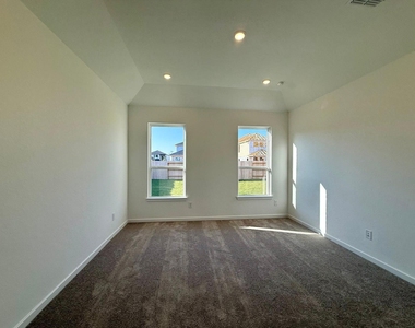 22142 Ingham Bluff Lane - Photo Thumbnail 9