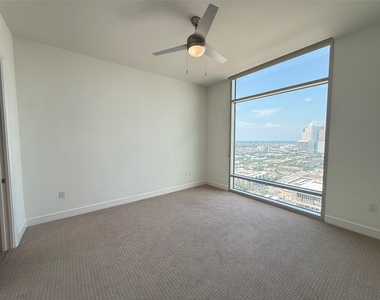 3300 Main St - Photo Thumbnail 5