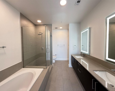 3300 Main St - Photo Thumbnail 9