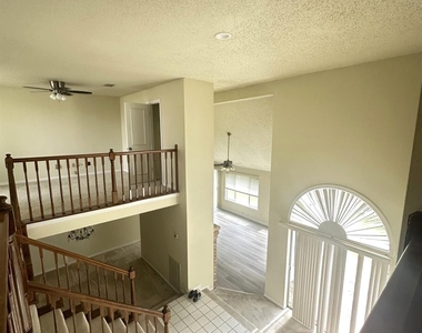 14702 Rancho Vista Drive - Photo Thumbnail 5