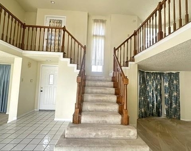 14702 Rancho Vista Drive - Photo Thumbnail 4
