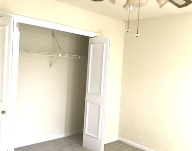 14702 Rancho Vista Drive - Photo Thumbnail 6