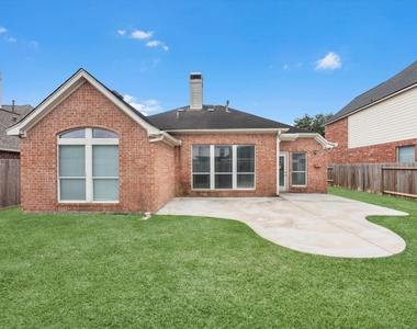 5805 Windy Knoll Lane - Photo Thumbnail 15