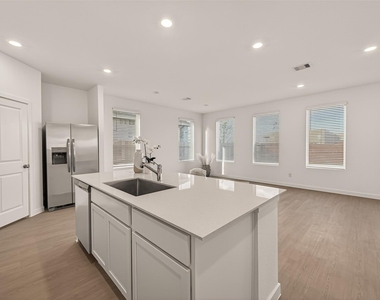 3048 Waterwood Pass Drive - Photo Thumbnail 18