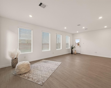 3048 Waterwood Pass Drive - Photo Thumbnail 9