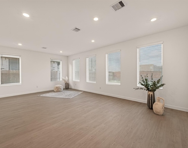 3048 Waterwood Pass Drive - Photo Thumbnail 14