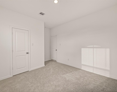 3048 Waterwood Pass Drive - Photo Thumbnail 31