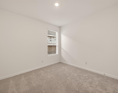 3048 Waterwood Pass Drive - Photo Thumbnail 33