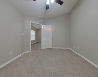 3103 Kelling Street - Photo Thumbnail 6