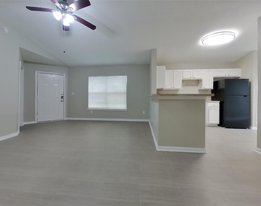 3103 Kelling Street - Photo Thumbnail 2