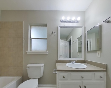 3103 Kelling Street - Photo Thumbnail 8