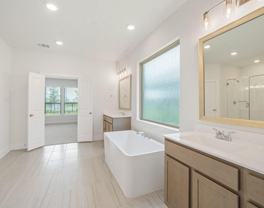 832 Sarasota Shore Drive - Photo Thumbnail 26
