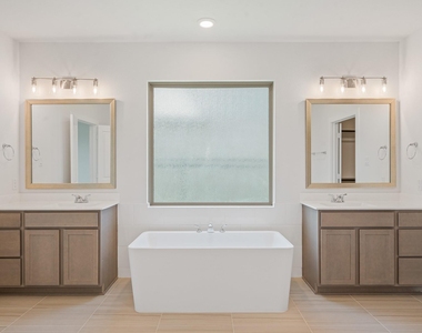 832 Sarasota Shore Drive - Photo Thumbnail 23