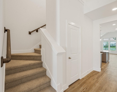 832 Sarasota Shore Drive - Photo Thumbnail 28