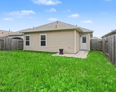 20011 Tuft Canyon Court - Photo Thumbnail 18