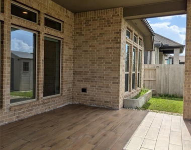 2043 Blackhawk Ridge Lane - Photo Thumbnail 39