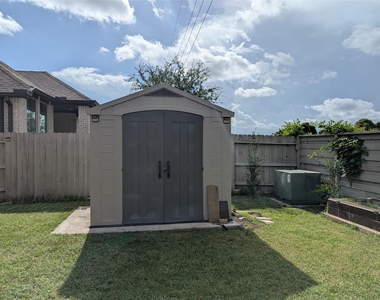 2043 Blackhawk Ridge Lane - Photo Thumbnail 41