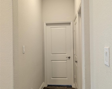 2043 Blackhawk Ridge Lane - Photo Thumbnail 37
