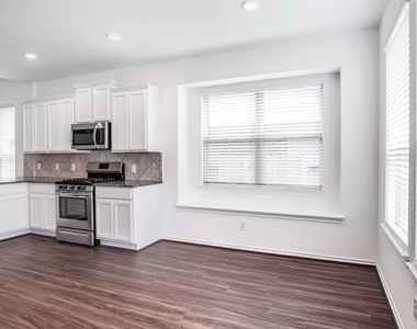 23741 Woodgreen Terrace Drive - Photo Thumbnail 12
