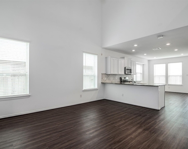 23741 Woodgreen Terrace Drive - Photo Thumbnail 7