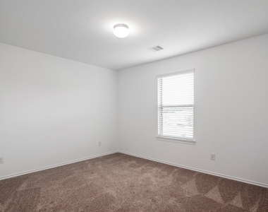 23741 Woodgreen Terrace Drive - Photo Thumbnail 21