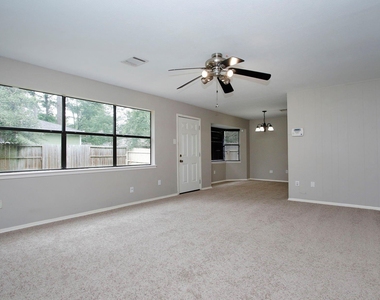 1 Greeningdon Street - Photo Thumbnail 3