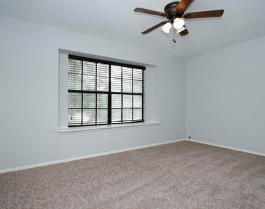 1 Greeningdon Street - Photo Thumbnail 10