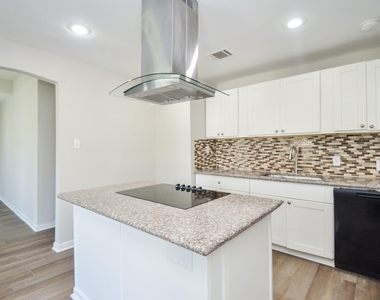 5238 Keystone Street - Photo Thumbnail 8