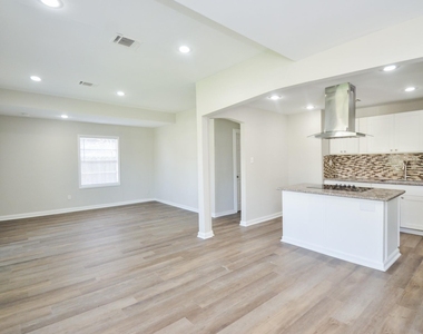 5238 Keystone Street - Photo Thumbnail 5