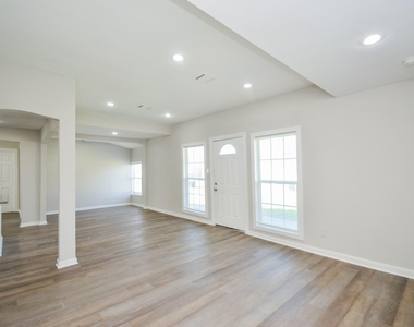 5238 Keystone Street - Photo Thumbnail 7