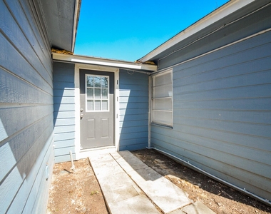 5238 Keystone Street - Photo Thumbnail 27