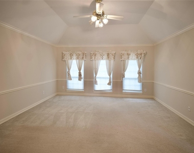 1839 Lake Winds Dr - Photo Thumbnail 20