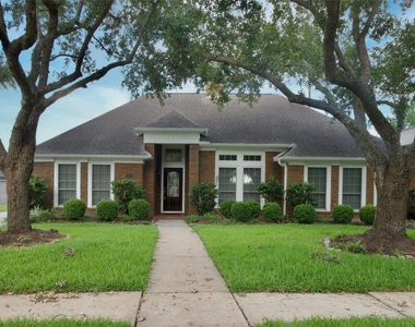 1839 Lake Winds Dr - Photo Thumbnail 1
