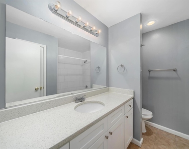 6415 South Lake Houston Parkway - Photo Thumbnail 11
