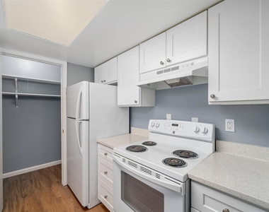 6415 South Lake Houston Parkway - Photo Thumbnail 5